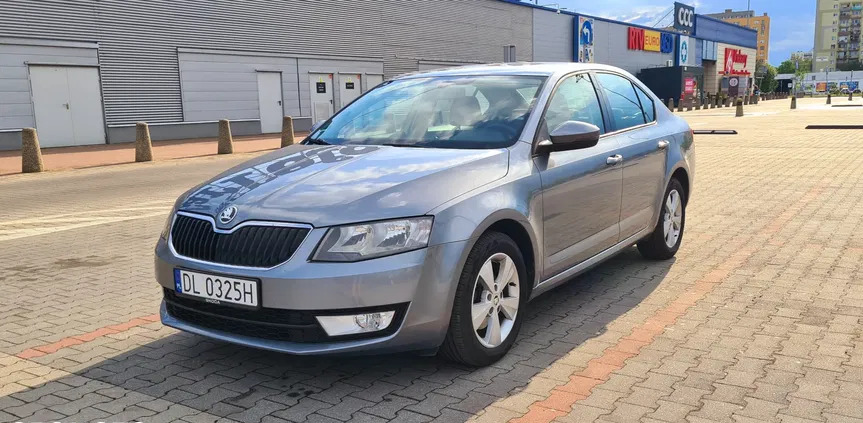 skoda Skoda Octavia cena 38700 przebieg: 185382, rok produkcji 2013 z Legnica